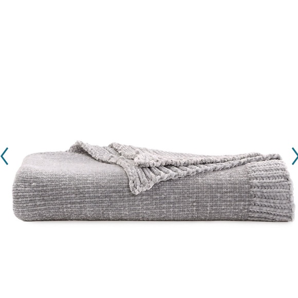 Cuddle Duds Live In Layers Chenille Throw 50" x 60" Gray Super Soft Christmas - Picture 3 of 5